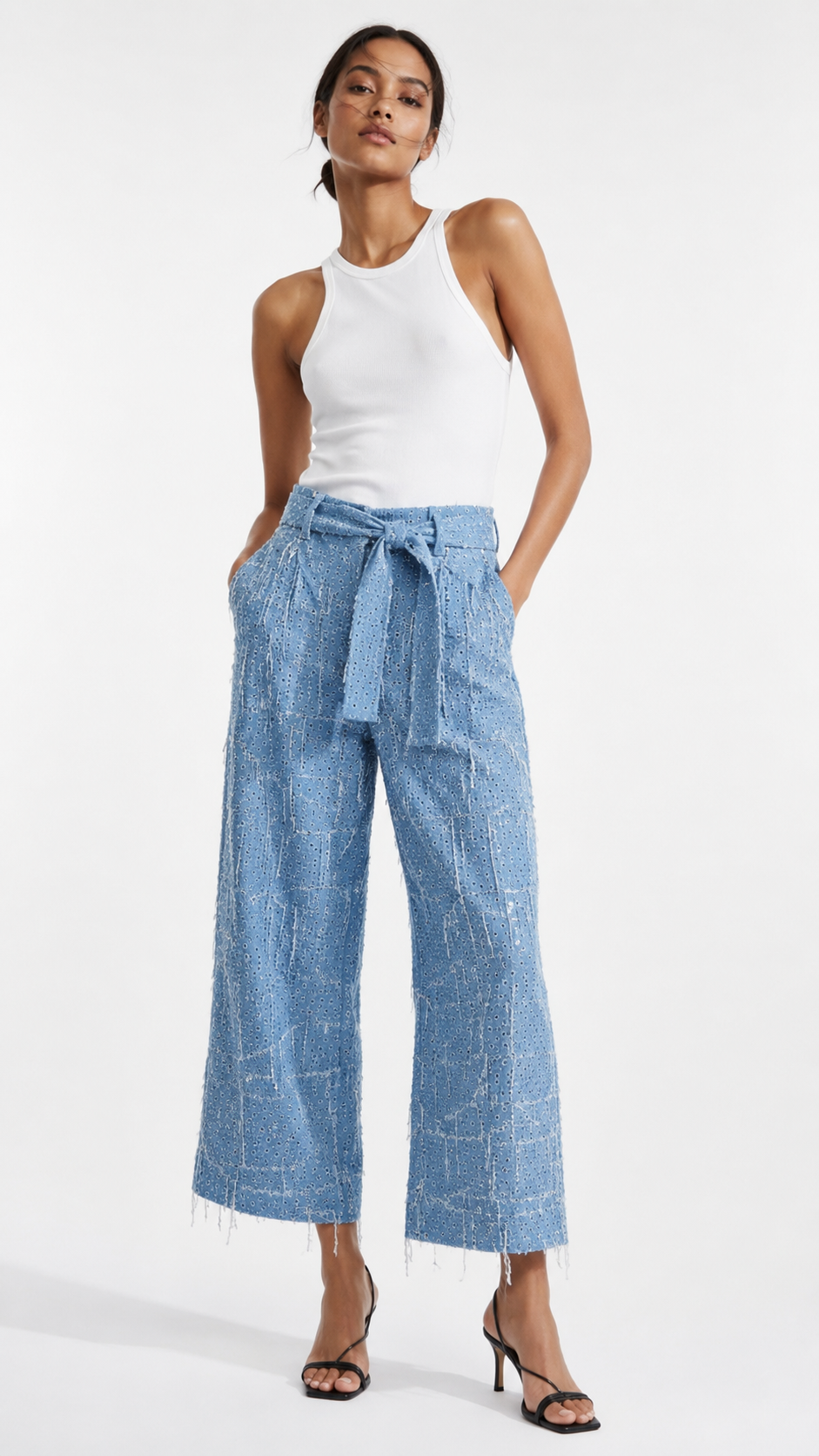 شلوار جین وایدلگ پولکدوزی مجلسی مدل Shining Denim زنانه - Image 5